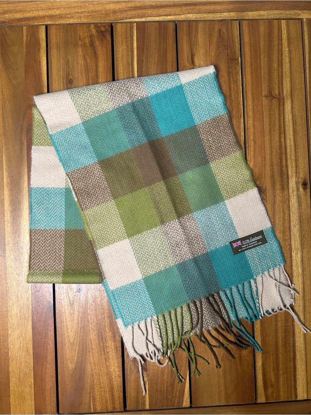Cashmere Scarf in Teal & Green - Unbranded